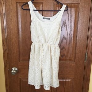 Finn & Clover white lace dress S